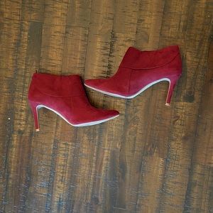 3/$30 Old Navy burgundy heeled booties